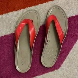 Ferragamo flip flops coral 10